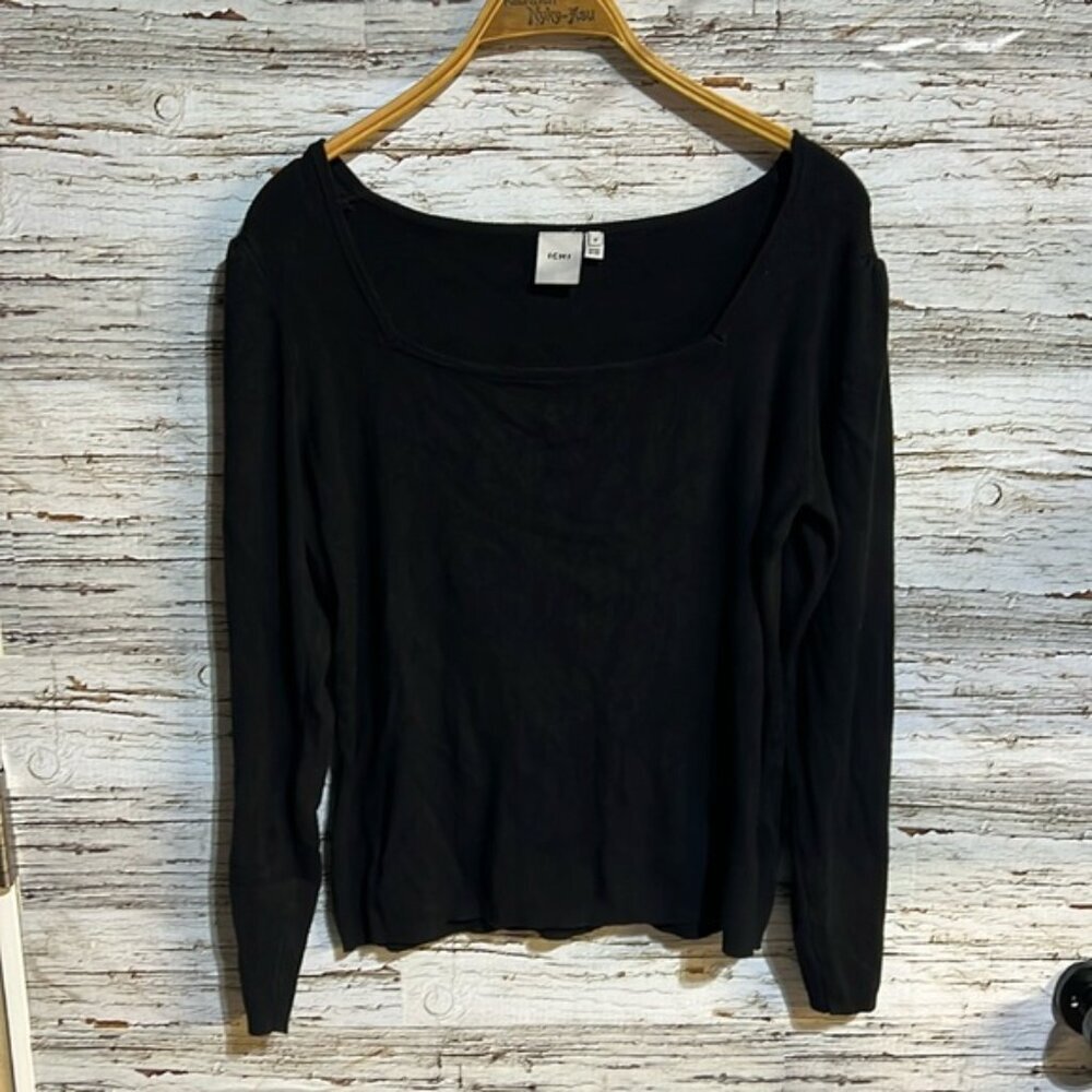 Ichi black long sleeve sweater size medium